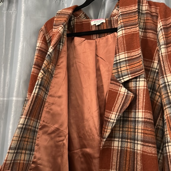 Fall Coat - Picture 2 of 3